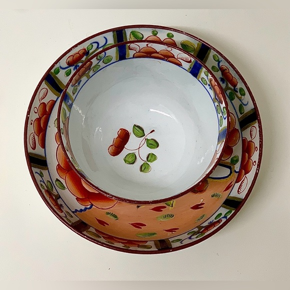 19th Century Antique Gaudy Dutch Oyster Pattern Handleless Teacup & Saucer Set - Picture 10 of 12